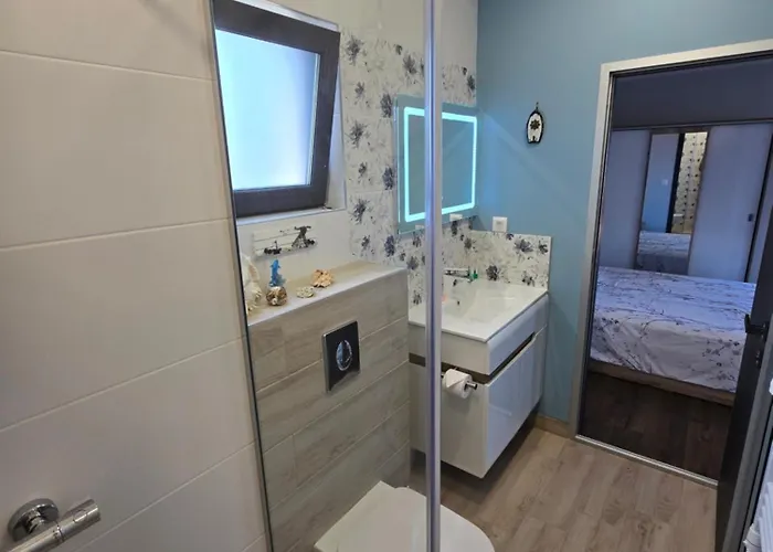 къща Gæstehus Obzor